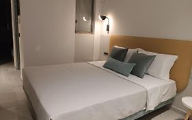 Mera Apartments