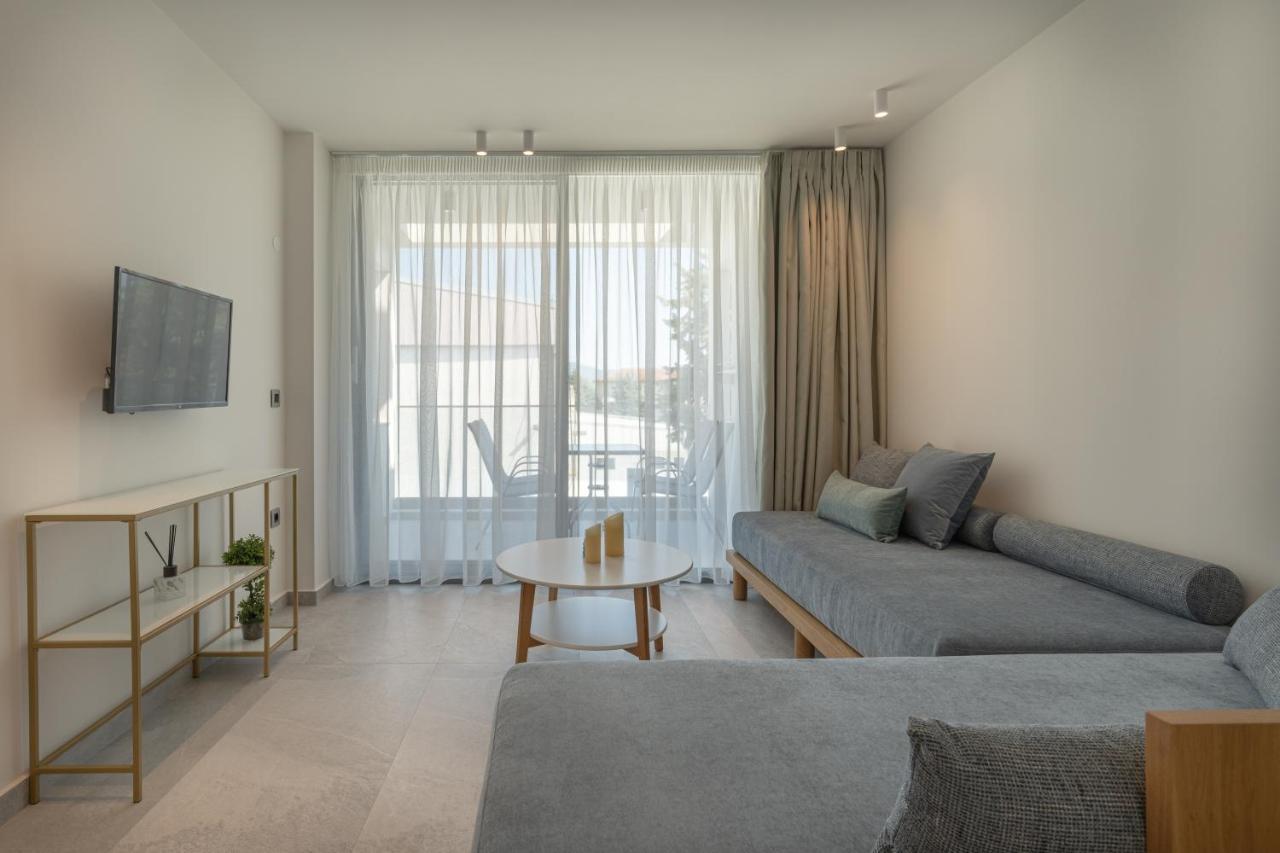 Mera Apartments Σταυρός Εξωτερικό φωτογραφία